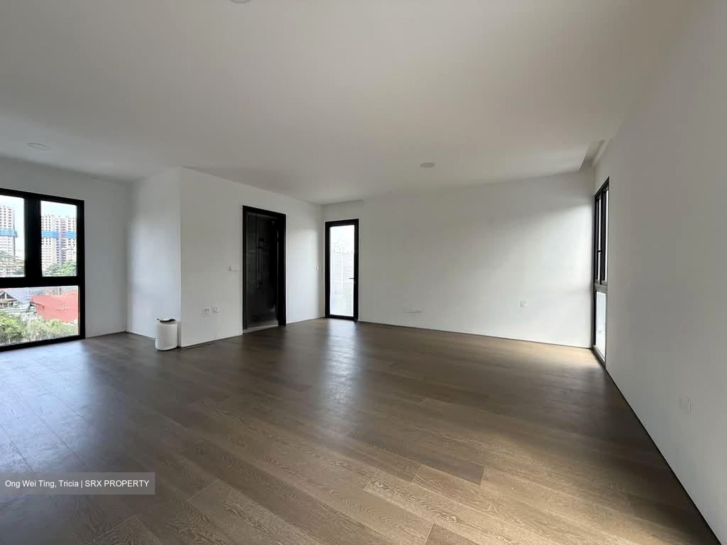 Grove Lane (D10), Detached #561876781